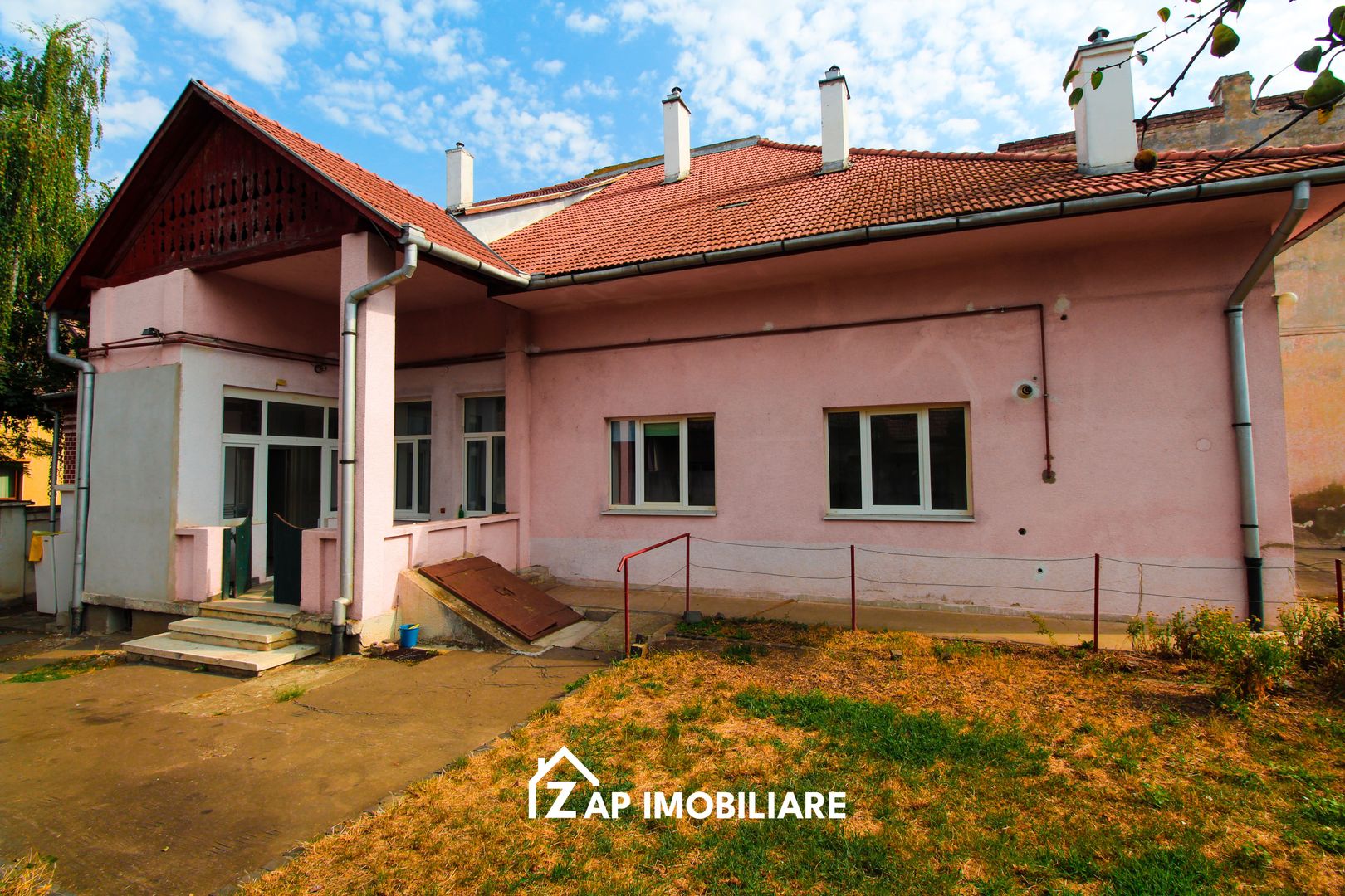 Casa individuala - 140 mp - 5 camere - Zona Cetatea Medievala - Poză 17