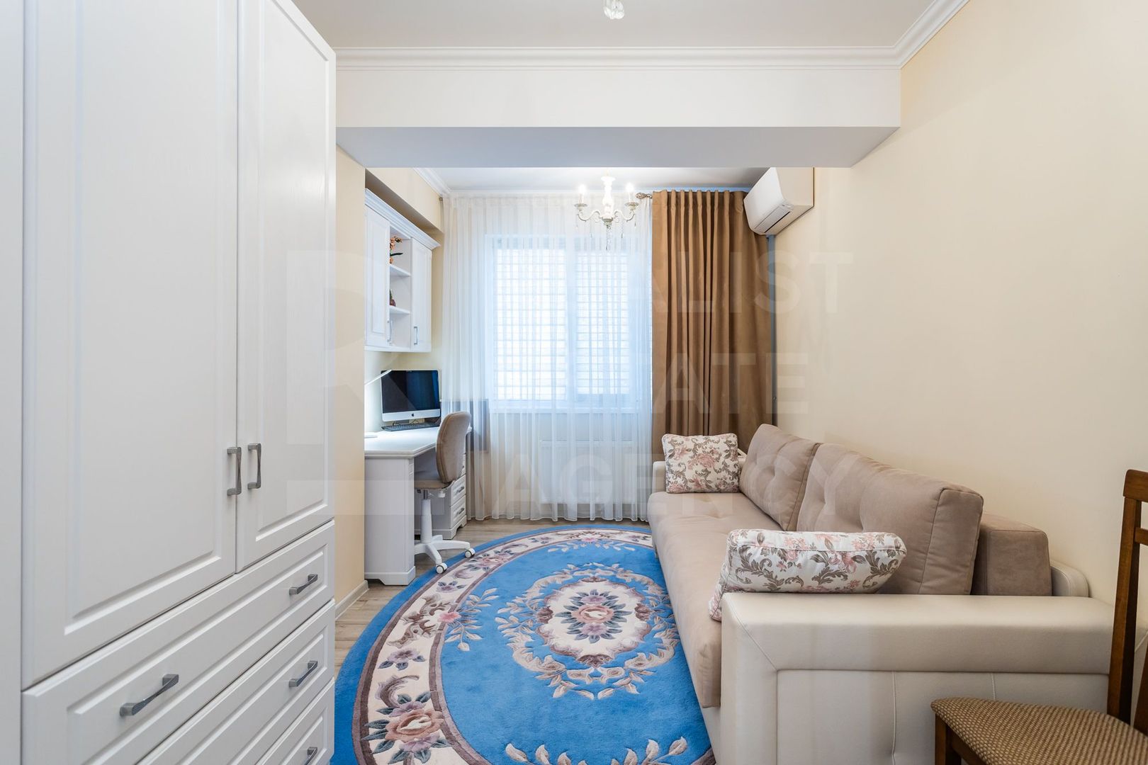 Vânzare, apartament, 2 camere+living, str. Ion Creangă, sect Buiucani - Poză 11