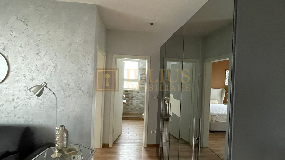 Apartament luminos,  parcare privata - Poză 4