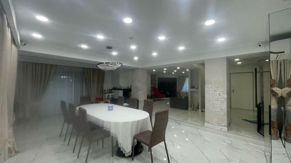 Vila de inchiariat in Herastrau \ Villas Rent in Herastrau area. - Poză 5