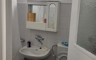 Garsoniera decomandata-1 Mai - Poză 6