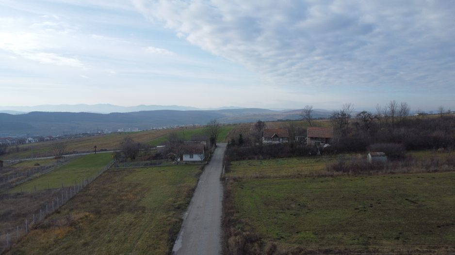 Teren 19.375 mp Dâmbu Rotund. Potențial rezidențial. Extravilan - Poză 3