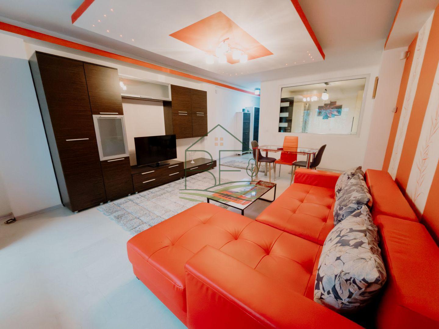 Apartament 2 camere, decomadat disponibil imediat - Poză 2
