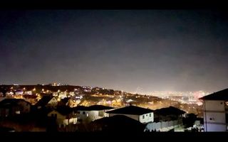 Casă cu 4 camere, în curte, finisaje high-quality - Poză 10