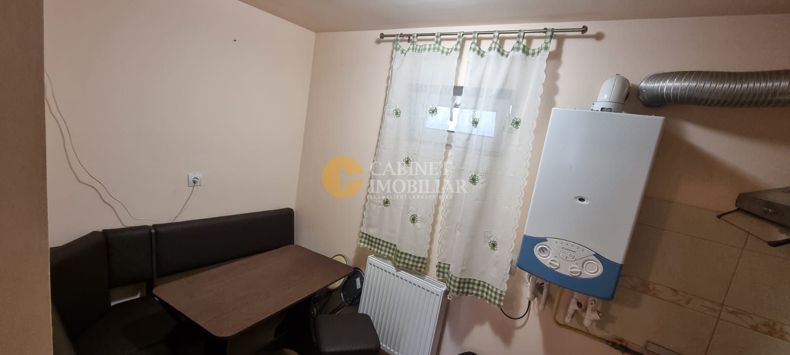 Visan - 1 camera decomandat - utilat - mobilat - 33mp - Poză 3