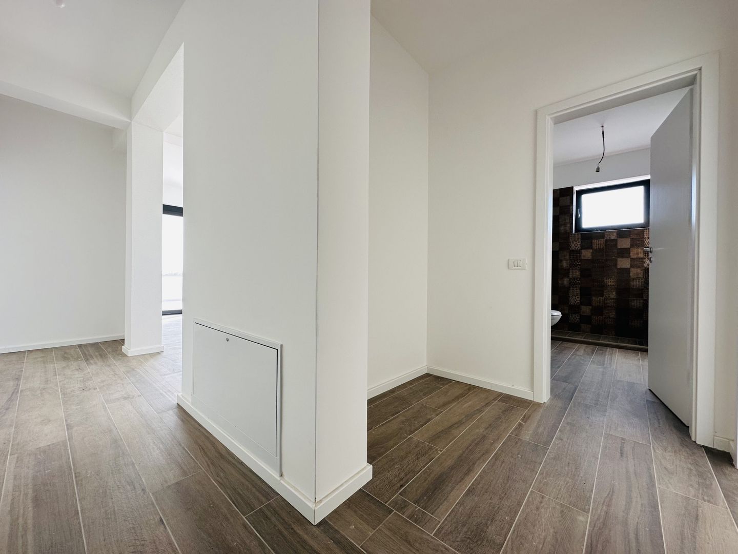 VANDUT - Penthouse SUPERB 3 camere | Lift & Parcare | Terasa 90 mp | Com 0% - Poză 6