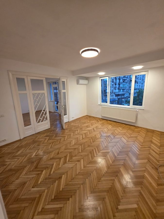 Închiriere 3 camere Unirii, Coposu, etaj 2, centrala, 100 mp, pretabil Birou - Poză 1