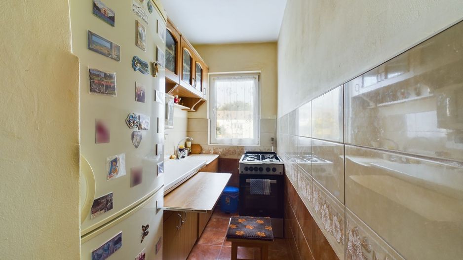 Ocazie! Apartament cu 3 camere, zona Dâmbovița lângă restaurant Nora - Poză 9