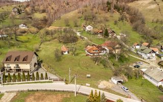 Domeniu de 6.500 mp teren+casa parinteasca,in magia Bucegilor,Moieciu, Brasov. - Poză 1