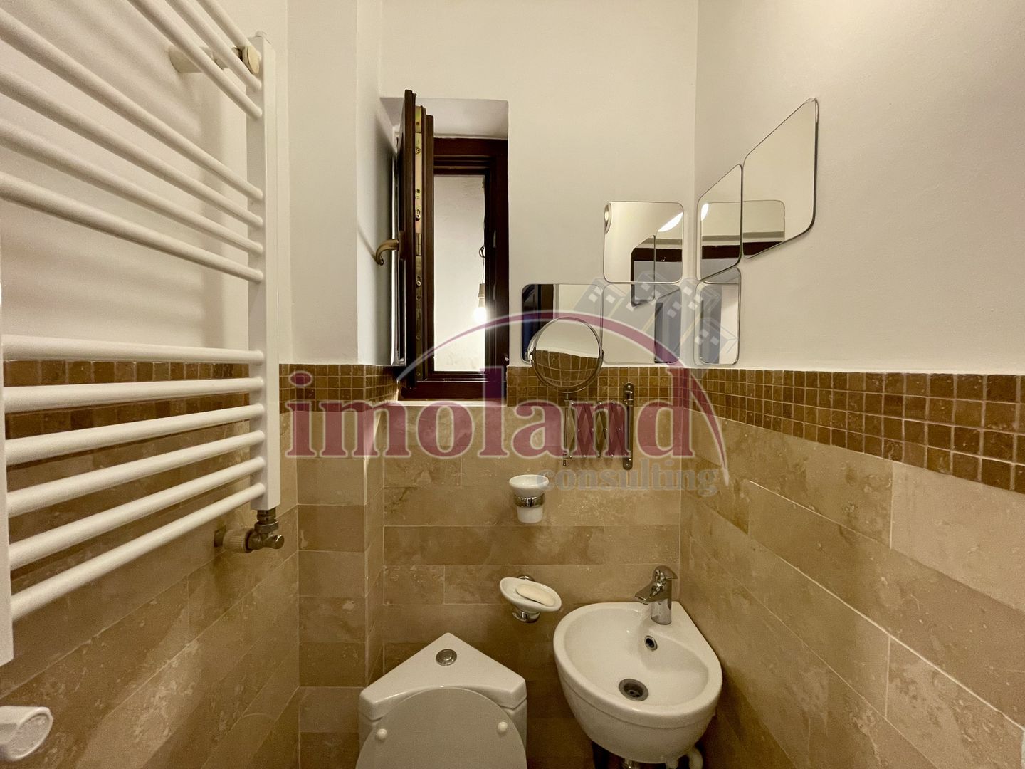 Închiriere apartament 2 camere – parter vilă modernă, zona Domenii - Turda - Poză 13