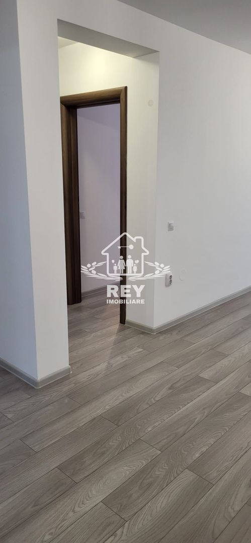închiriez apartament - Poză 5