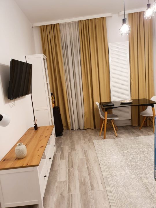 Garsoniera bloc nou Parcul Carol-Unirii boxa, parcare in curte - Poză 3