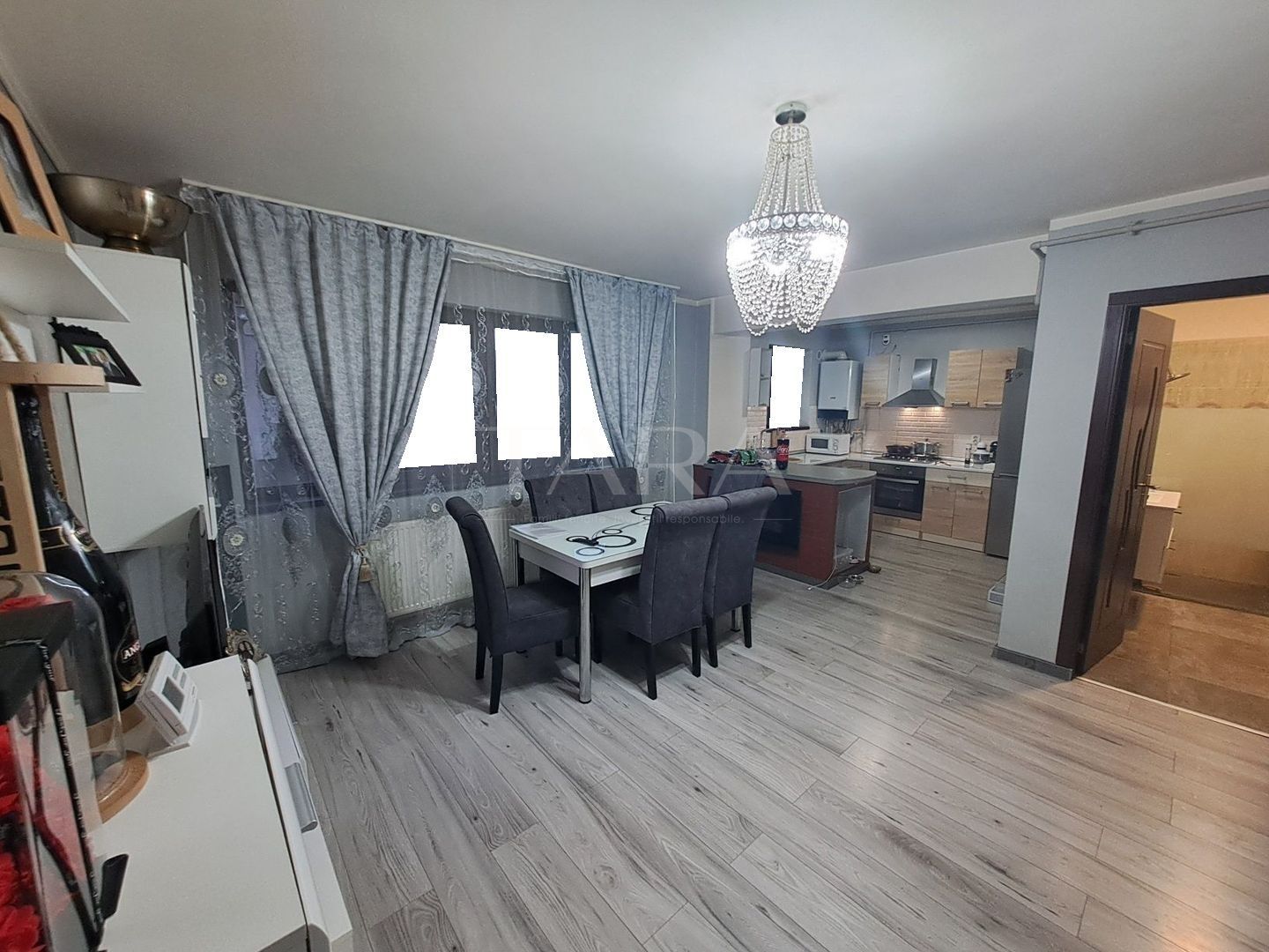 Apartament cu 2 camere de vanzare in Floresti - Poză 2
