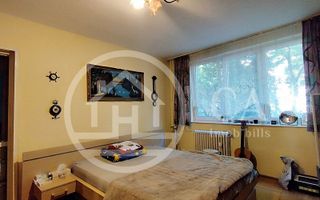 Apartament cu 2 camere de vanzare in zona Rogerius, Oradea - Poză 1