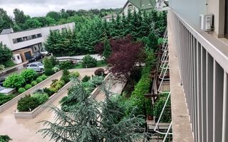 Un penthouse luminos și elegant cu priveliști de vis pe Iancu Nicolae - Poză 28