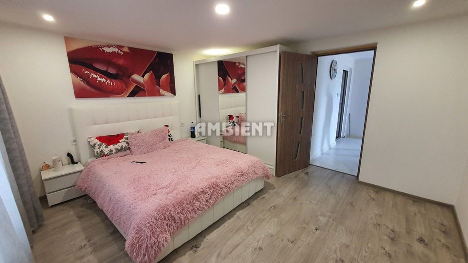 CASĂ INDIVIDUALĂ cu teren 411 mp, zona GURA BUSTEI; - Poză 5