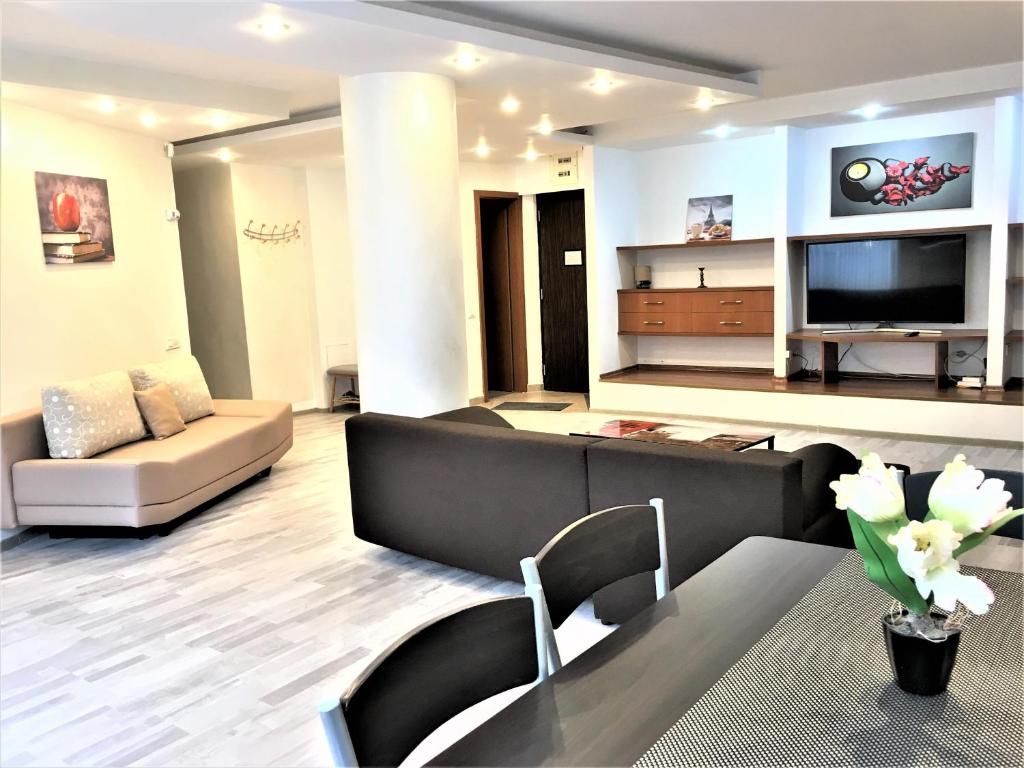 Apartament cu 3 camere zona ONIX, mobilat și utilat complet, 700 euro/luna - Poză 1