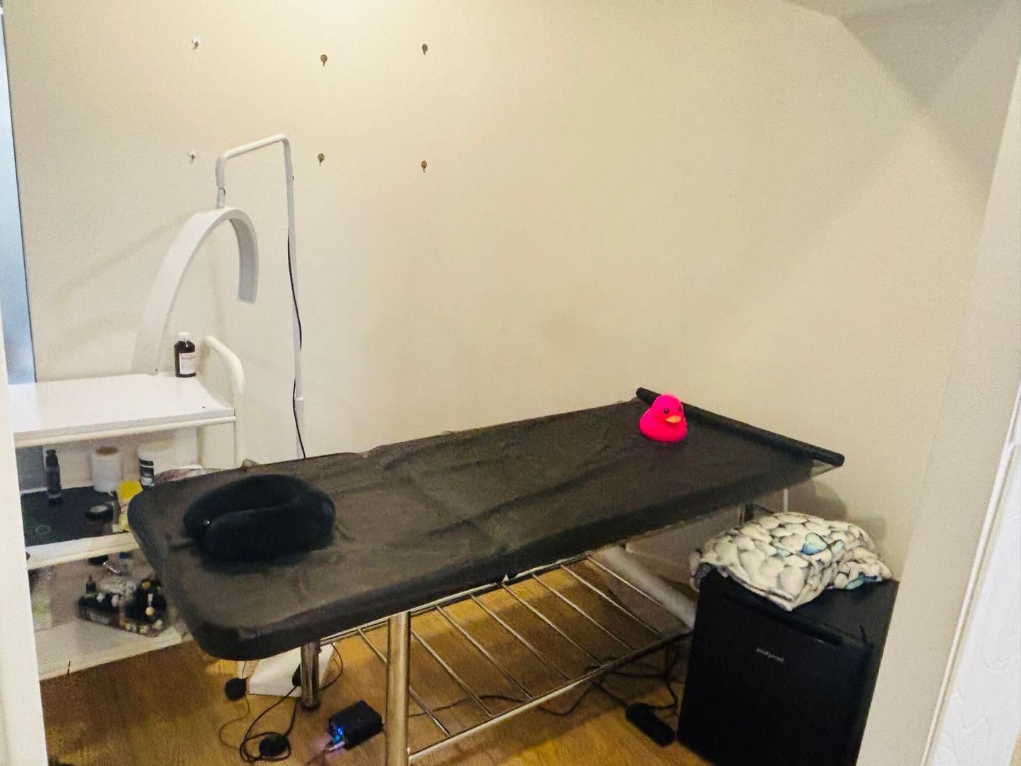 Spațiu Comercial 54 mp – Salon Amenajat | Suceava | 105 000 € - Poză 6