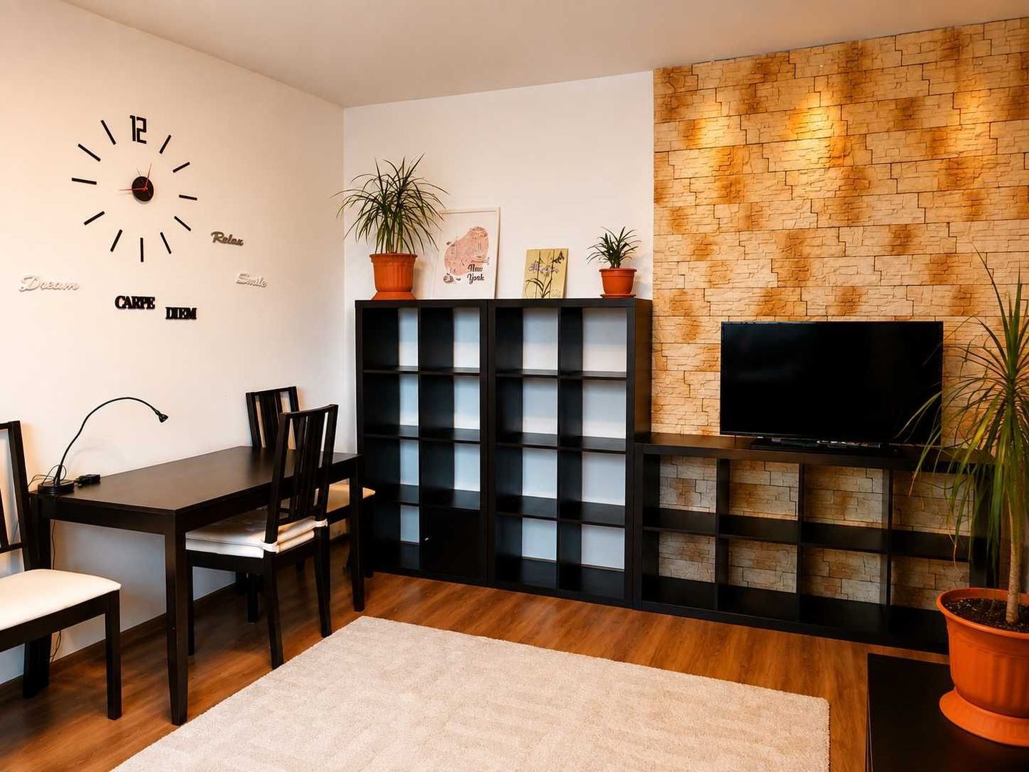Apartament 2 camere | Pajura | renovat | vedere libera - Poză 2