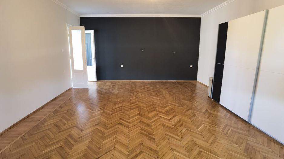 Casa ultracentral Periam - Poză 6