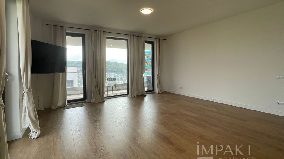 Apartament 2 Camere Nemobilat, Ideal pentru Birouri - Poză 3