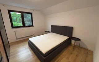 Apartament spațios cu 3 camere , - LA CURTE - 83 mp - Poză 13