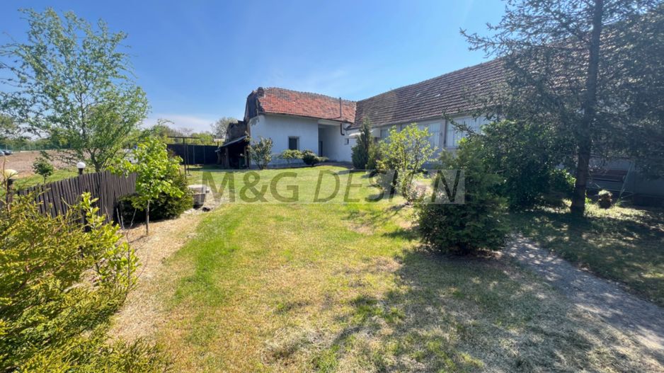 Casa 4 camere 2800mp teren - Poză 2