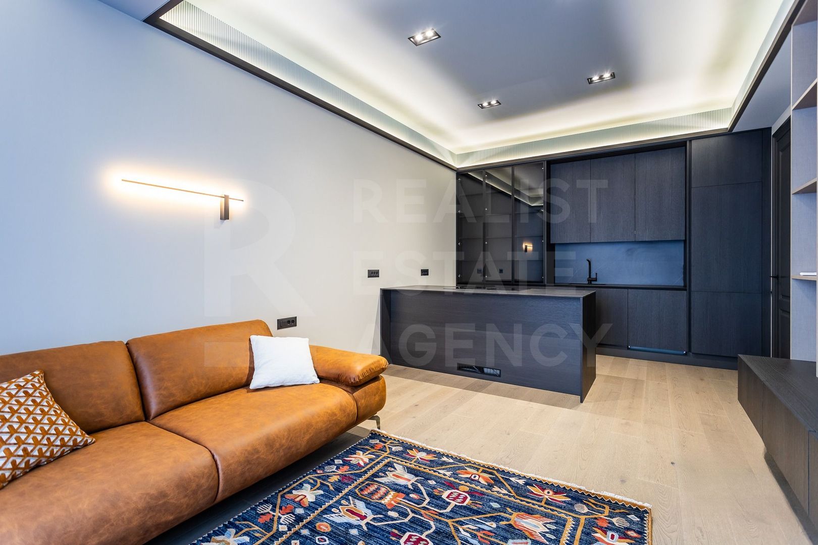 Chirie, apartament, 2 camere, strada Mihai Eminescu, Centru - Poză 2