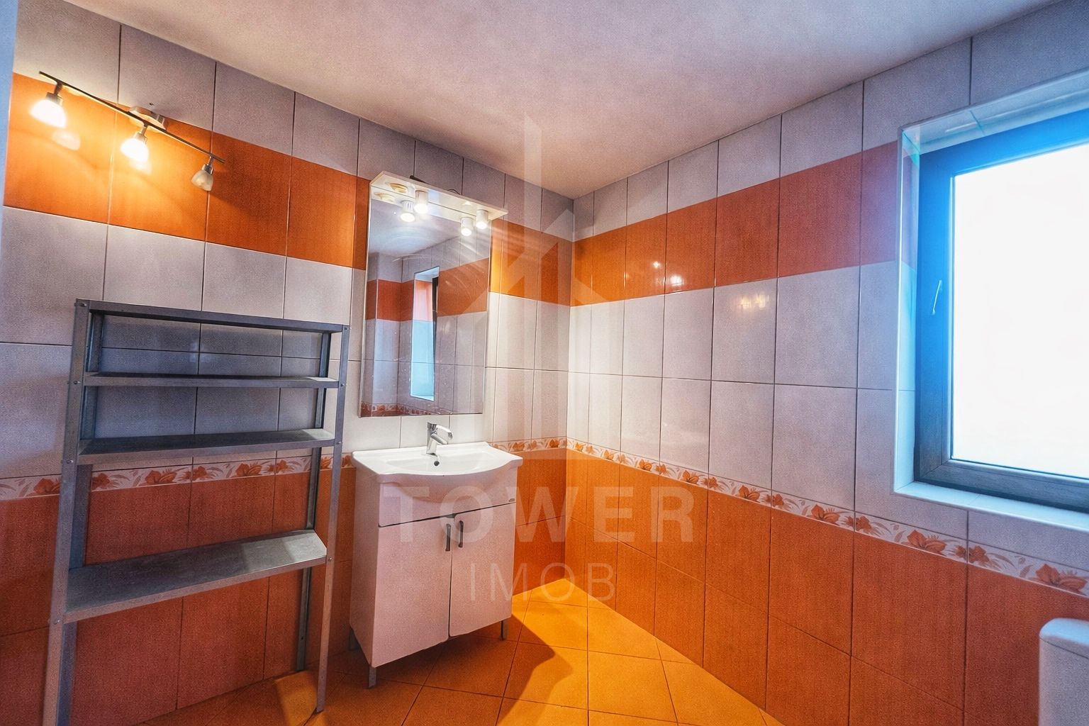 Casă de închiriat-Veterani - Poză 15