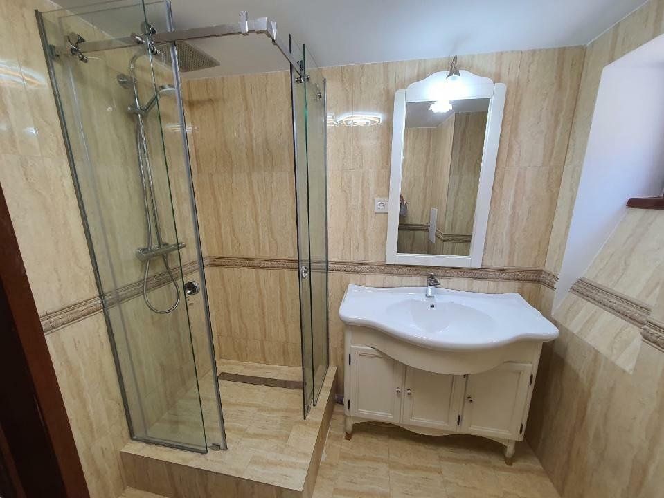 Închiriem ap in casa Cotroceni - Poză 14