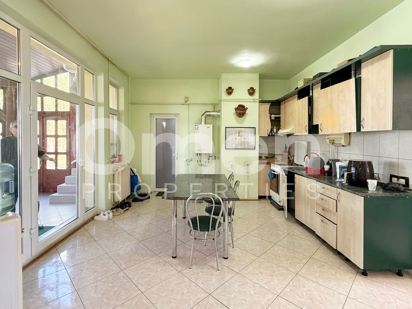 Casa de vanzare Tautii de sus 300 mp + 12 arii teren - Poză 9