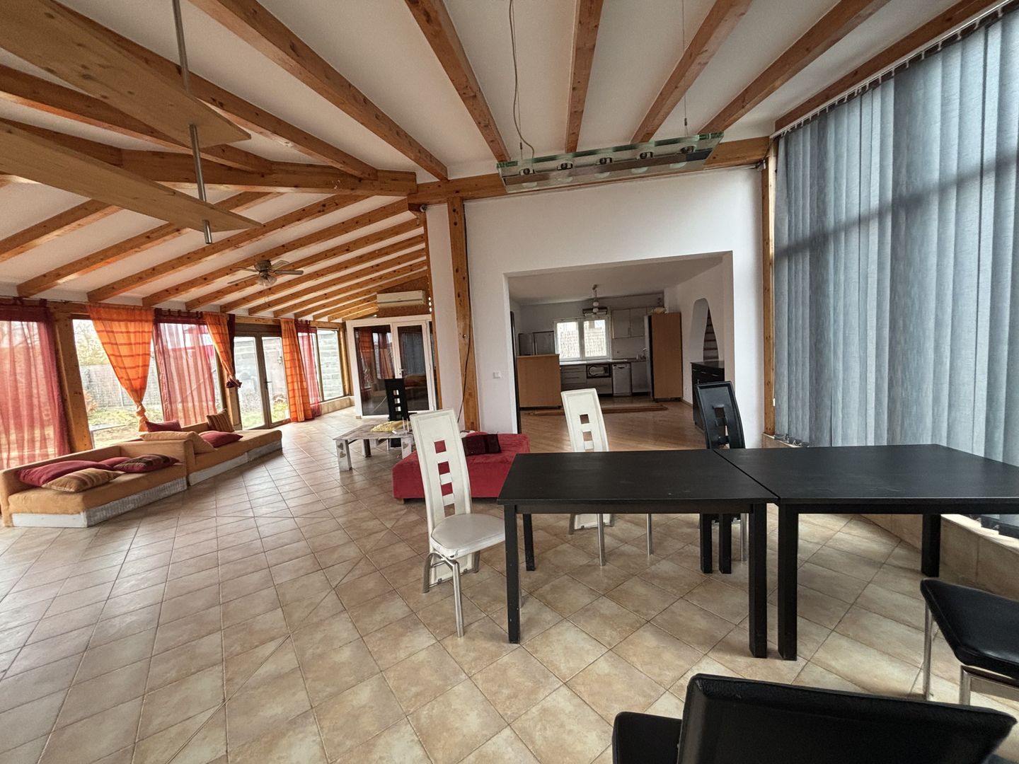 Individuala cu piscina - Poză 1