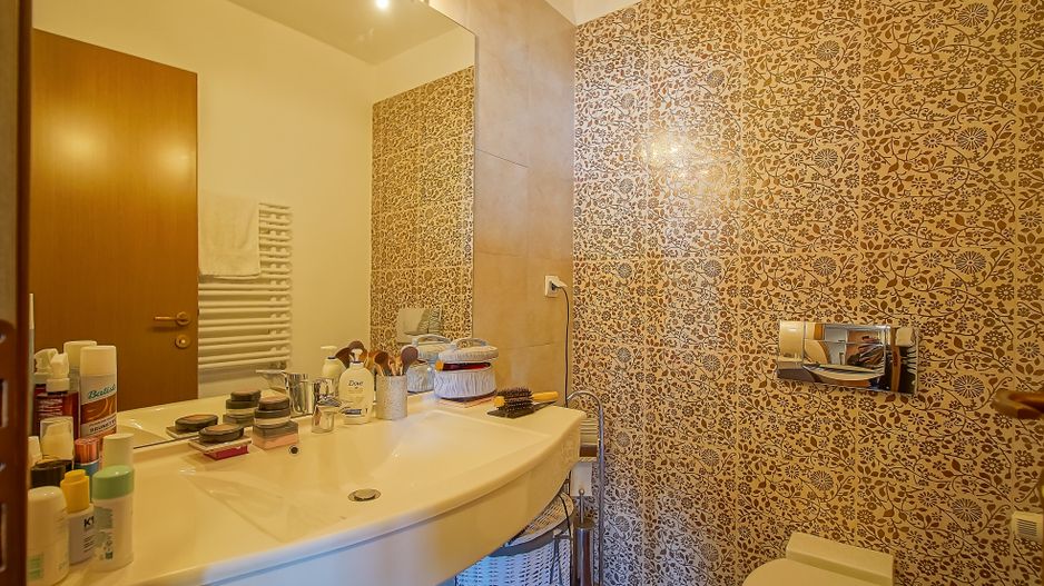 2 CAMERE 81 MP | DOUA BAI, TERASA SI BOXA | BELLEVUE DRUMUL POIENII - Poză 19