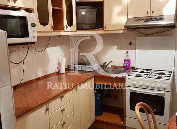 Apartament cu 3 camere | Etaj intermediar | Rogerius | Oradea - Poză 4
