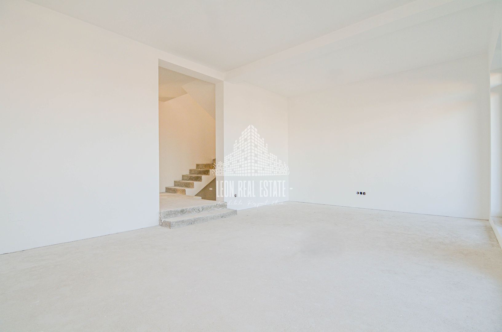 Casă modernă PREMIUM de tip duplex în Florești zona Centurii de Sud - Poză 3