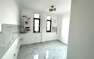 De vanzare, apartament cu 3 camere, zona Centrala - Poză 5
