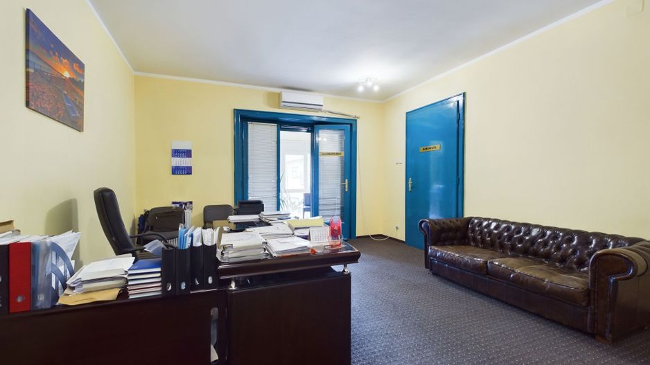 Apartament cu 4 camere, lângă Tribunalul Arad - Poză 4