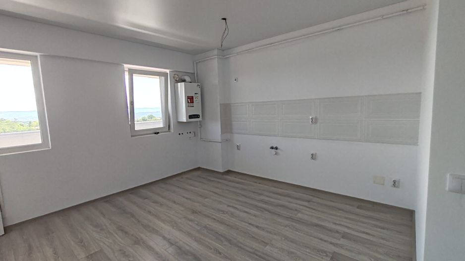 Apartament NOU 3 camere 89 mp Copou 145000 euro tva inclus - Poză 1