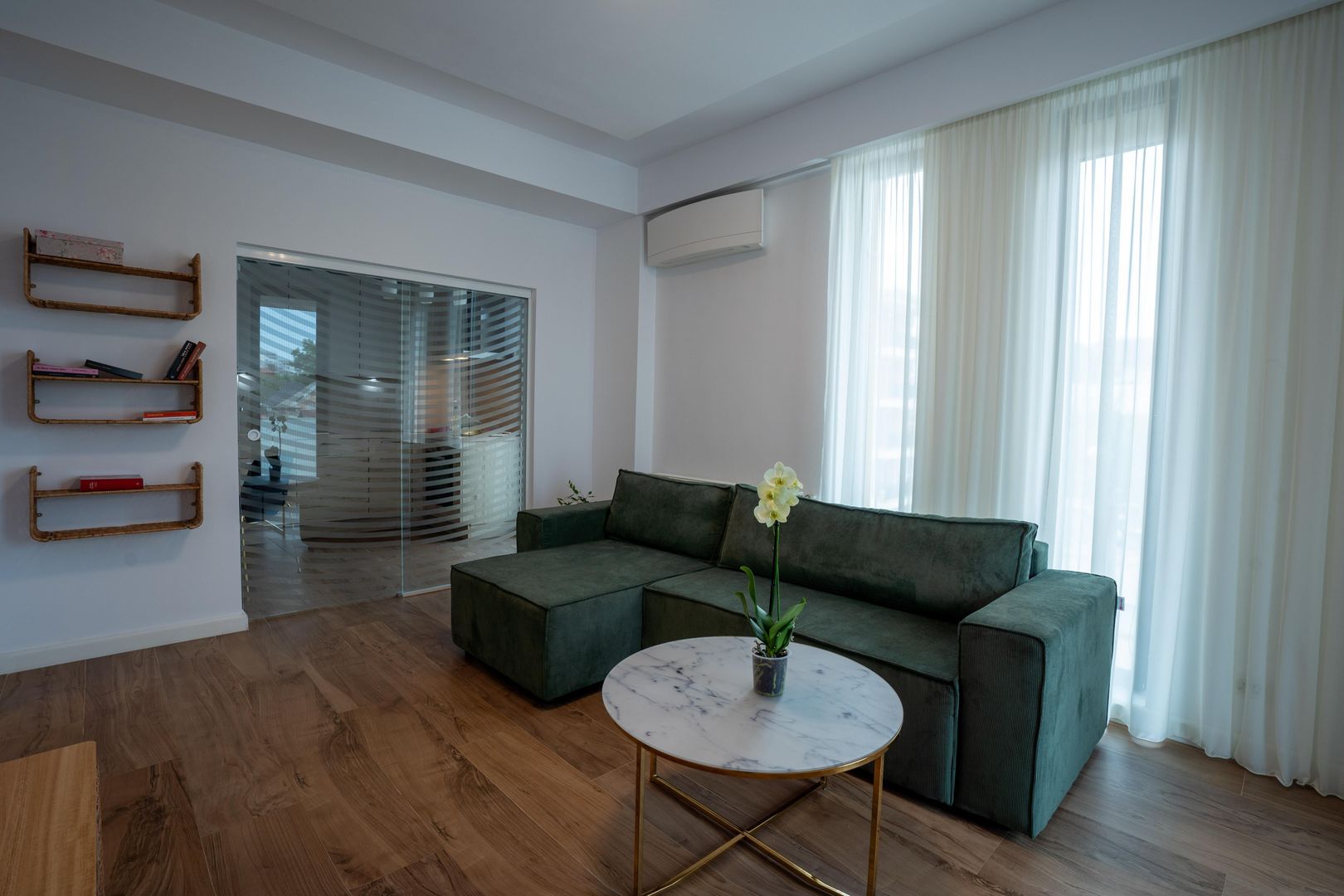 Apartament modern 3 camere I Zona Victoriei - Poză 1