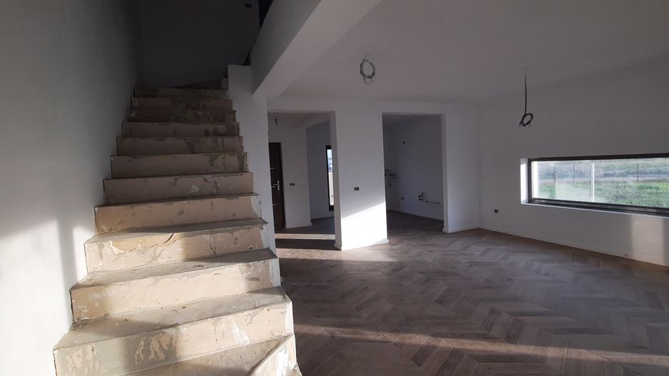 Duplex luminos si bine compartimentat - Poză 5