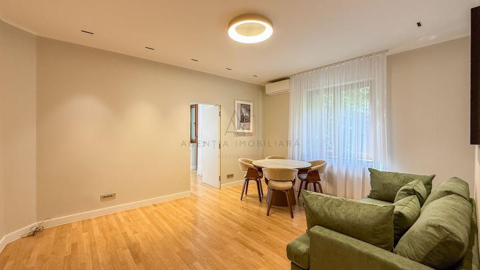 3 camere zona Capitale - Poză 15