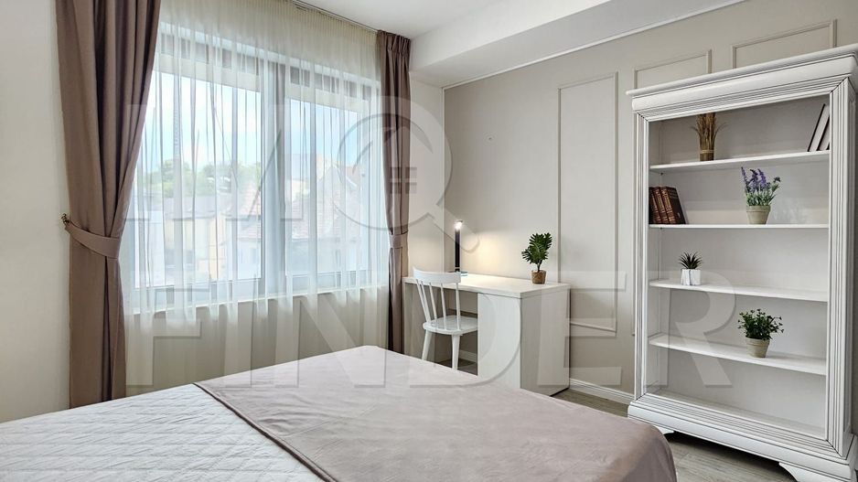 Inchiriere apartament 3 camere situat in vila privata, zona UMF - Poză 7
