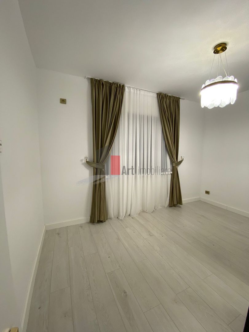 VILA SUPERBA DE VANZARE IN PIPERA - Poză 8