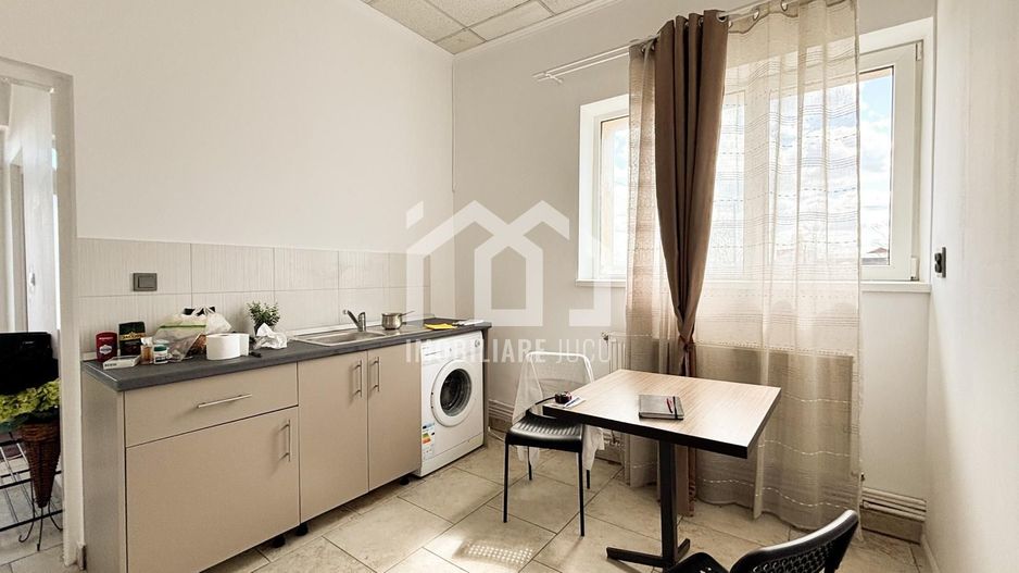 Spatiu comercial, 5 camere, 2 bai, 1 nivel Teren 392mp, Jucu de Mijloc - Poză 5