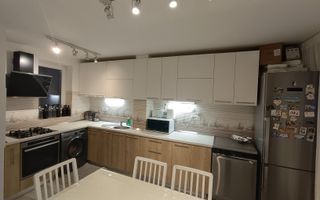 Centrala Parcare Boxa Decomandat 3 Camere Renovat Spatios Dna Ghica - Poză 13