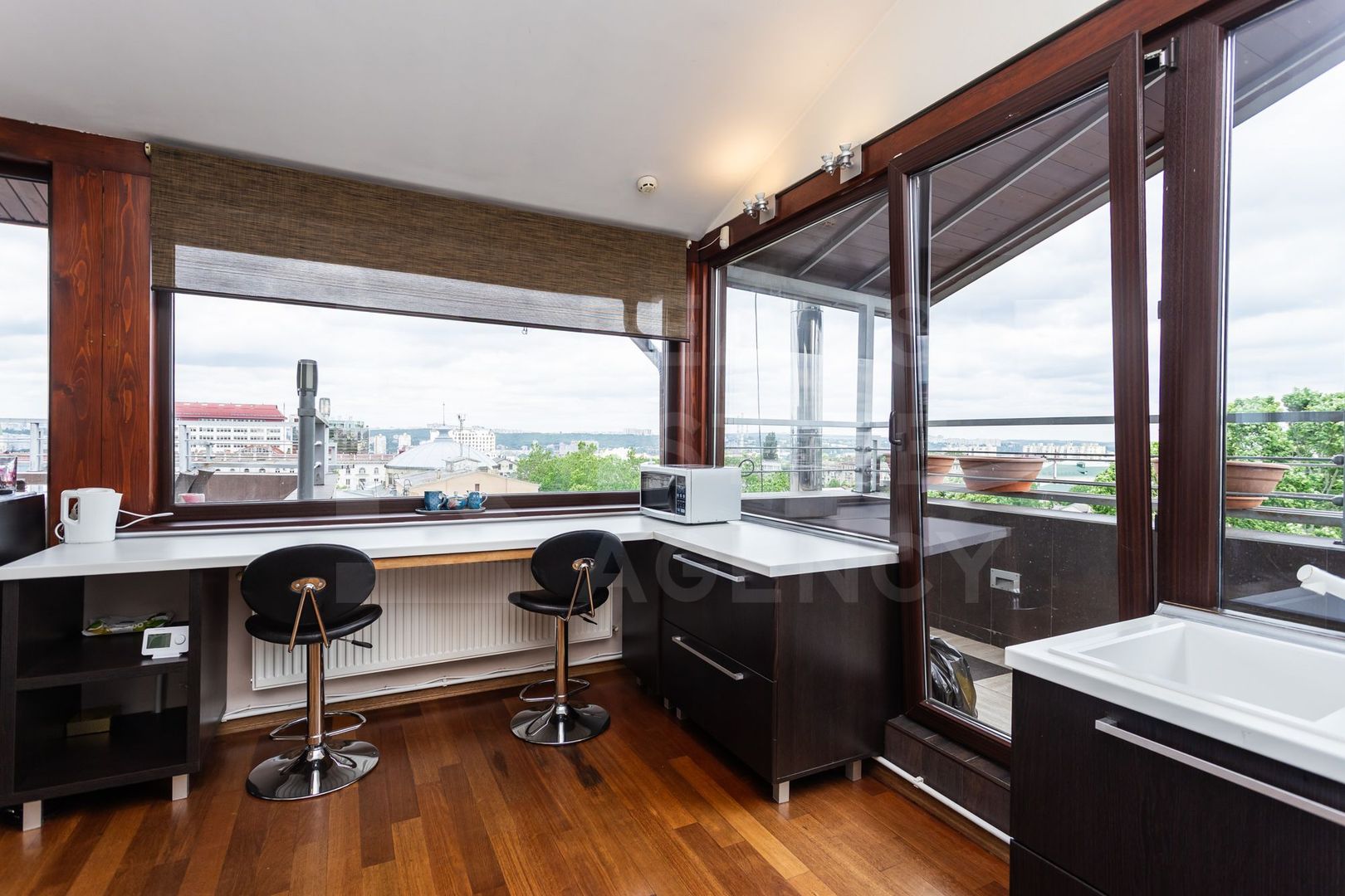 Chirie, apartament, 4 camere, strada Mihai Eminescu, Centru - Poză 6