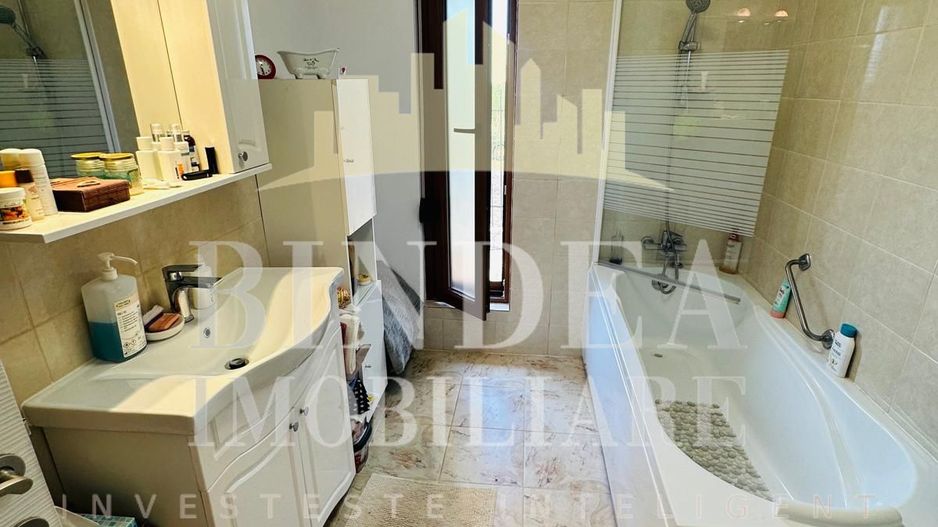 Casa de vis, constructie 2023 Charlottenburg- COMISION 0 - Poză 9