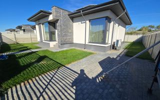 Casa 3 Camere | Panouri fotovoltaice | Pompa de caldura - Poză 1