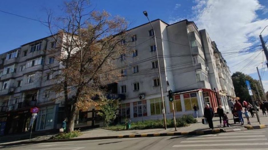 Apartament 2 camere Botosani - Poză 1