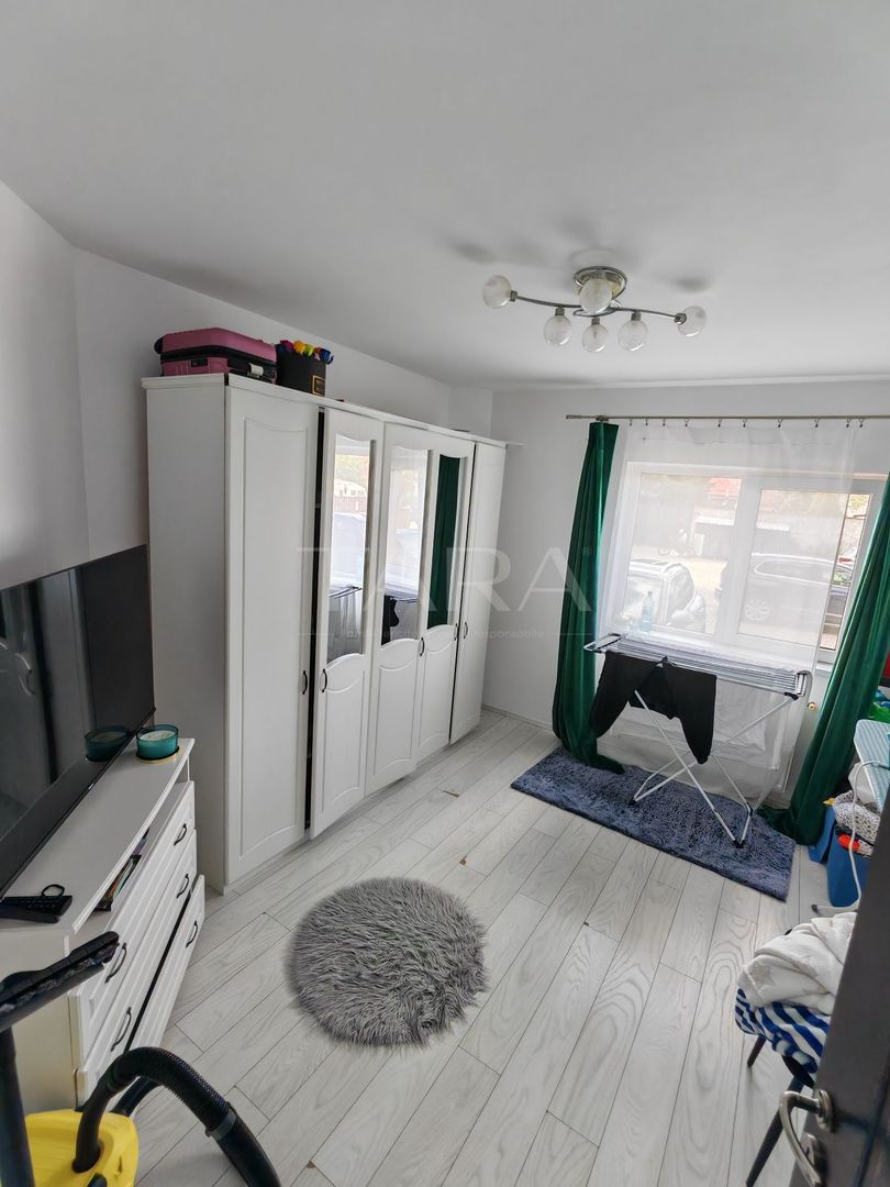 Apartament 3 camere, recent renovat – zona centrală Florești - Poză 3